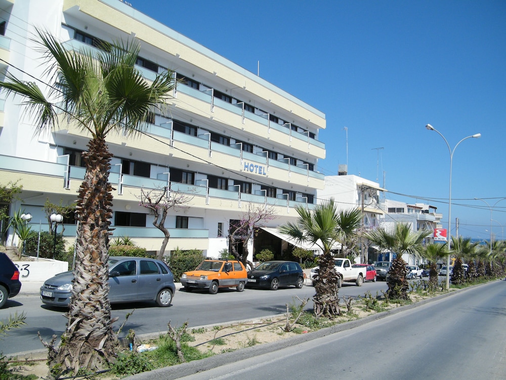 Athinaikon 57/65