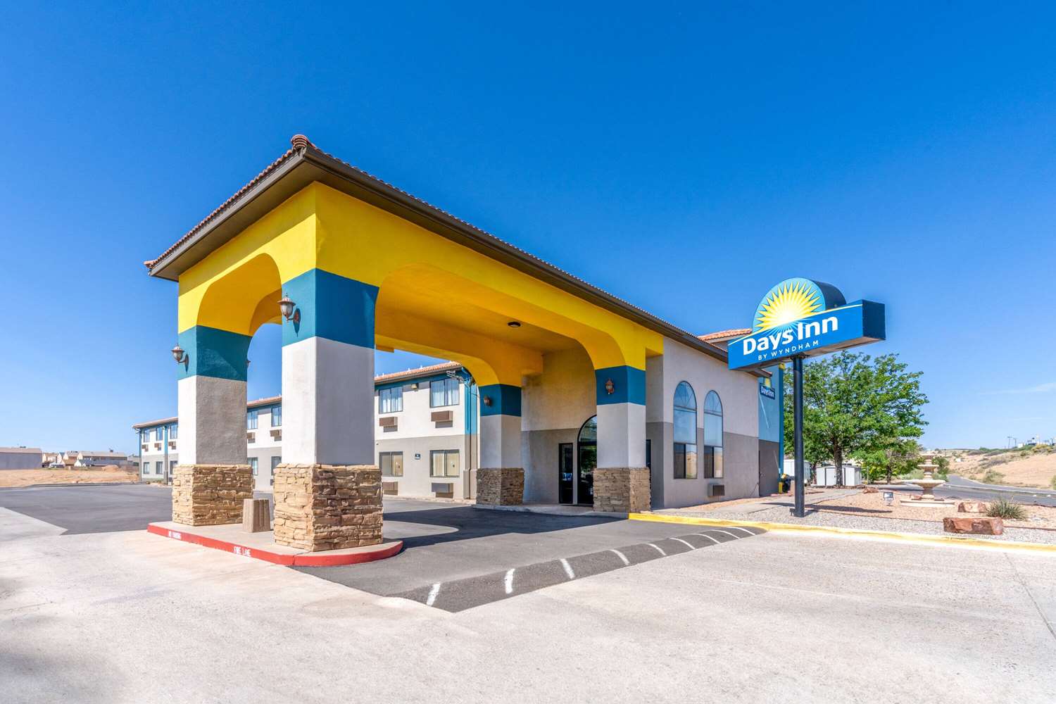 Days Inn by Wyndham Los Lunas 2/33