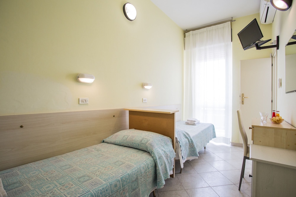 B B Hotel Sant Angelo 7/45