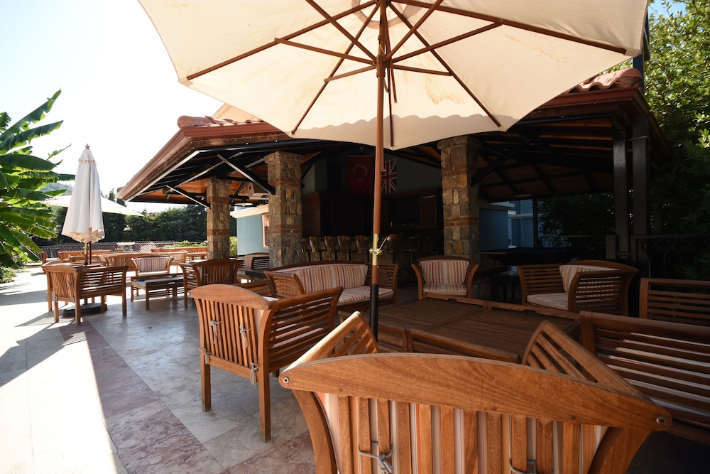 Antas Deluxe Apartments 49/69
