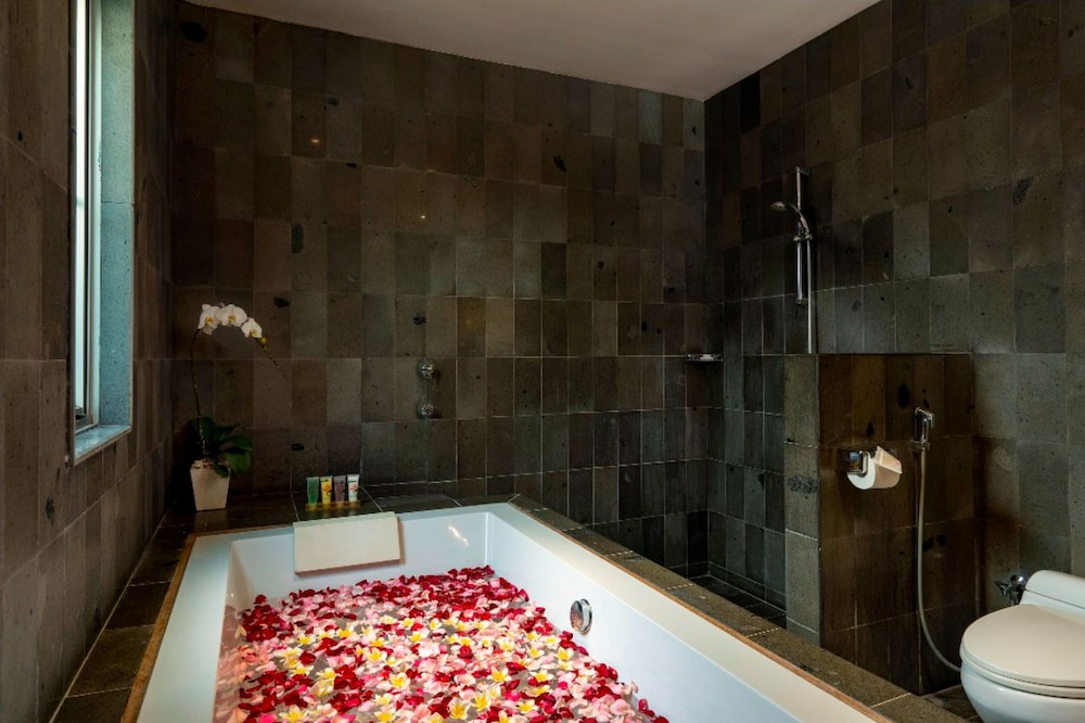 Bali Island Villa & Spa 87/88