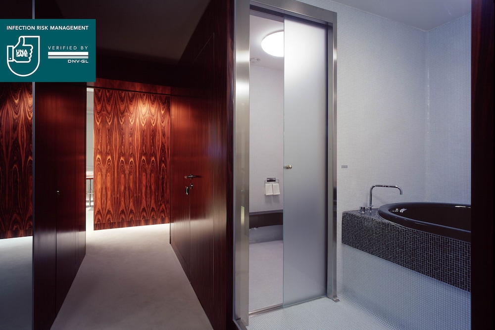 Unahotels Vittoria Firenze 10/63