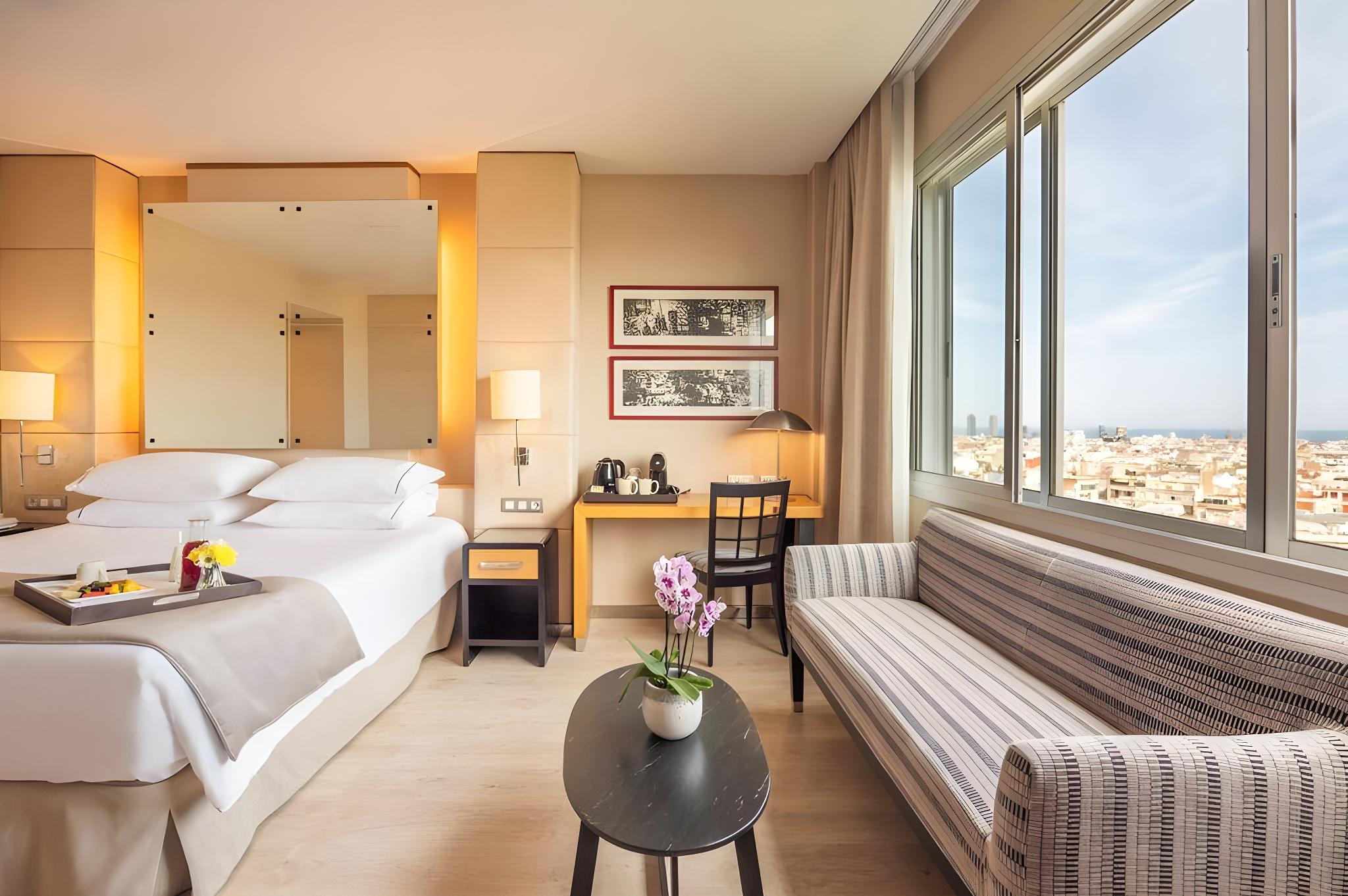 Superior, Hotel Hesperia Barcelona Presidente 2/2