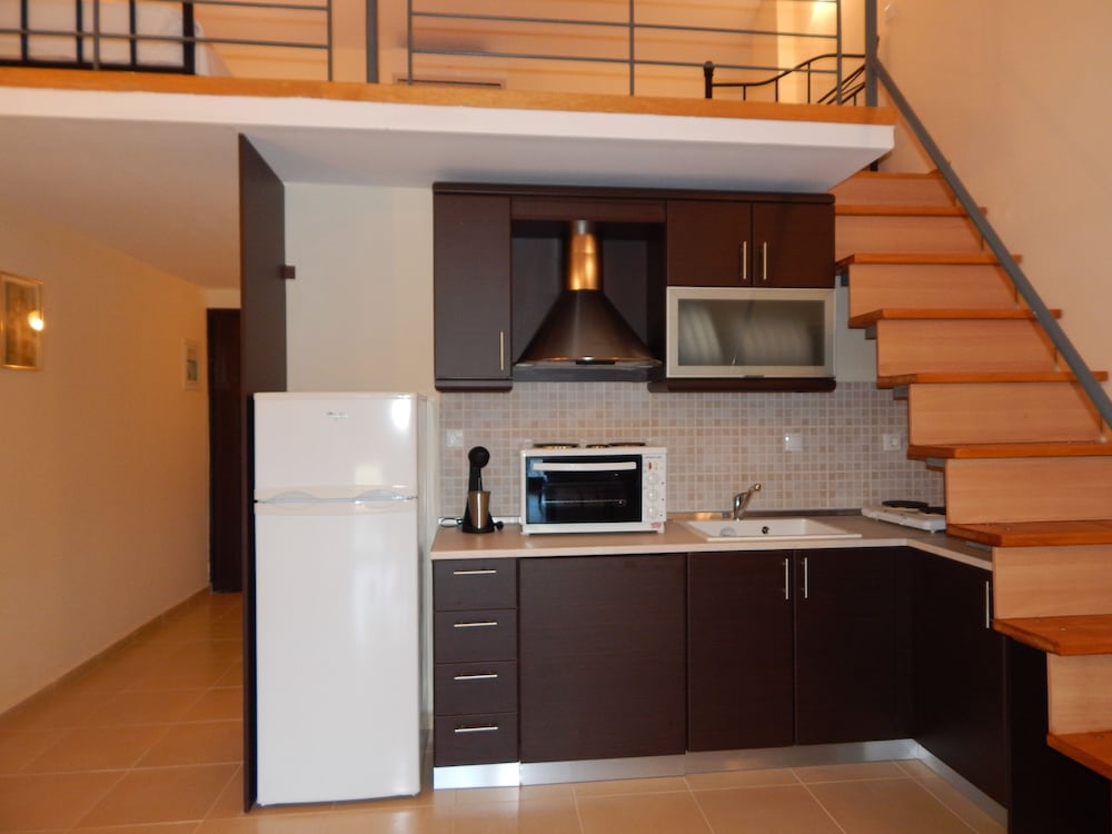 Kripis Studio Paliouri 2/44