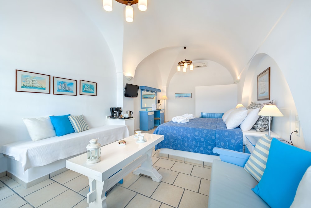 Sigalas Beach Hotel 31/34