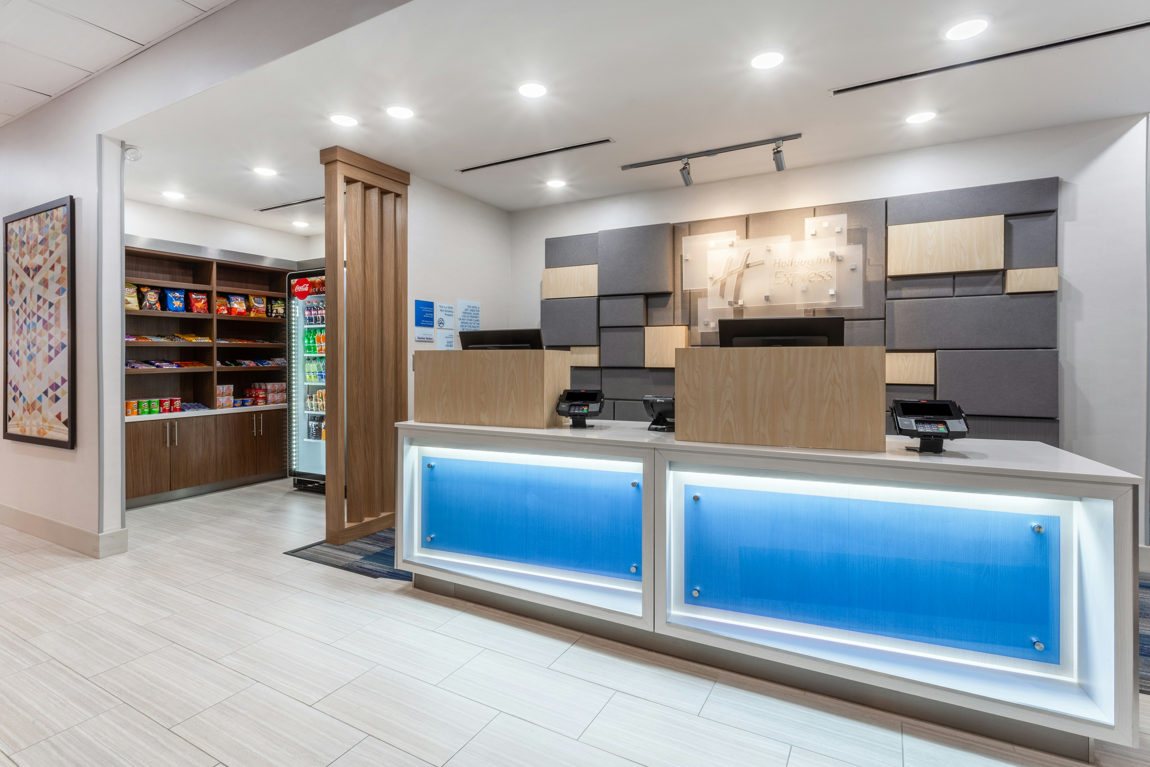 Holiday Inn Express Kearney 5/48
