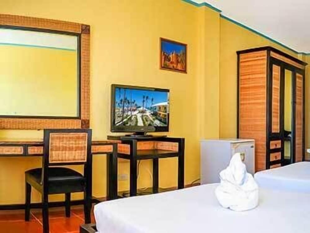 غرفة ديلوكس بسرير كوين، Marlins Beach Resort 6/7