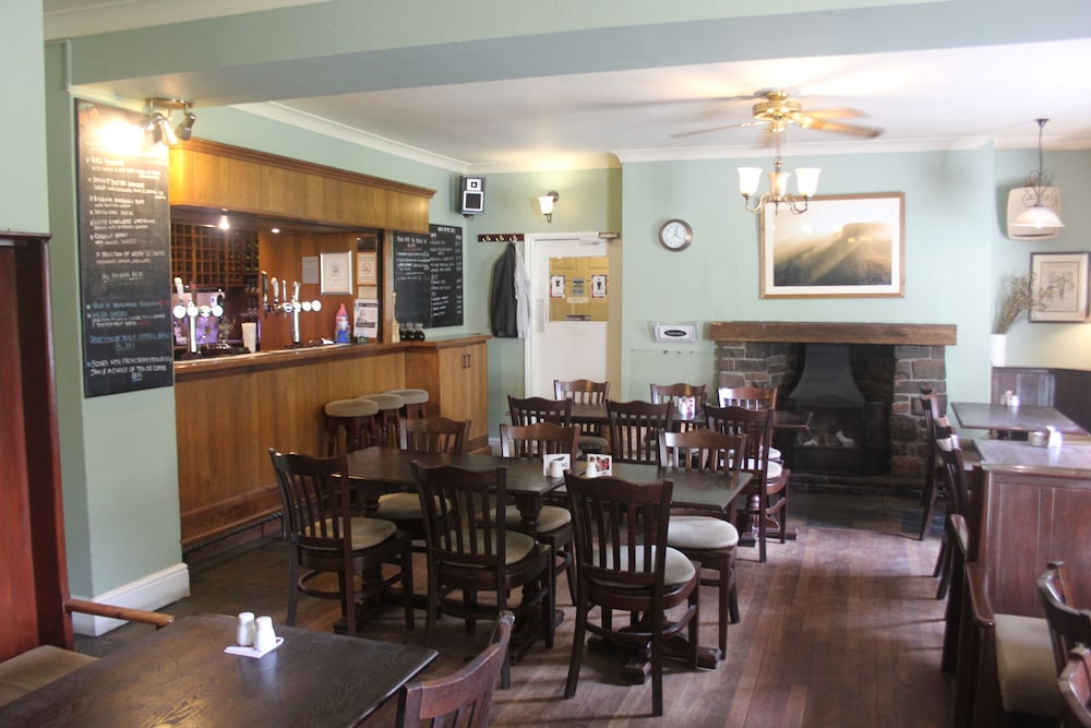 OYO Flagship Nant Ddu Lodge Hotel & Spa 50/70