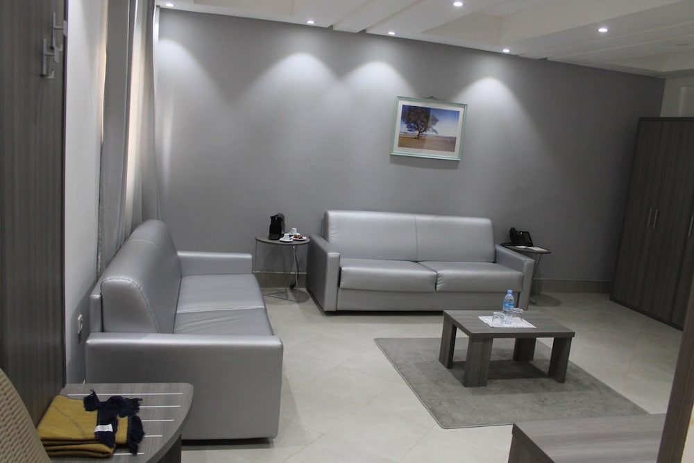 Nouakchott Hotel 27/50