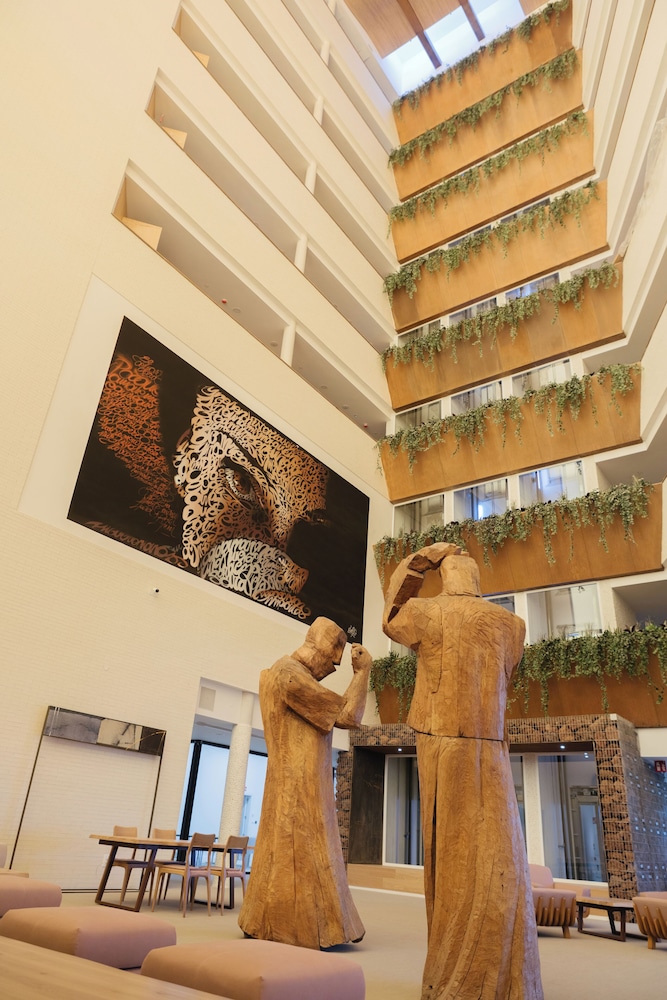 Leiro Residences 5/50