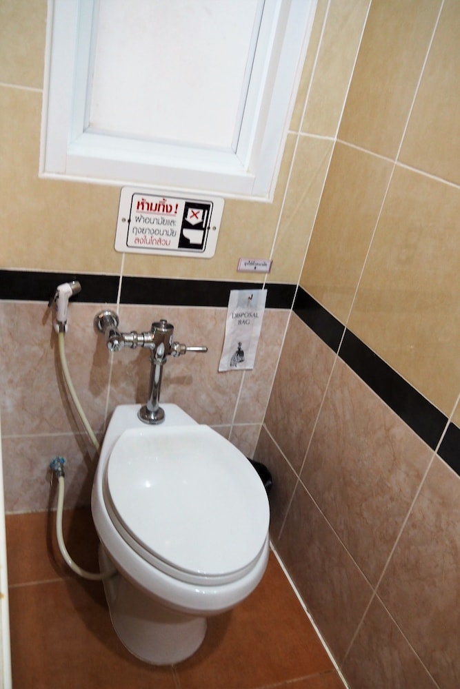 Honey Inn Hotel 40/50
