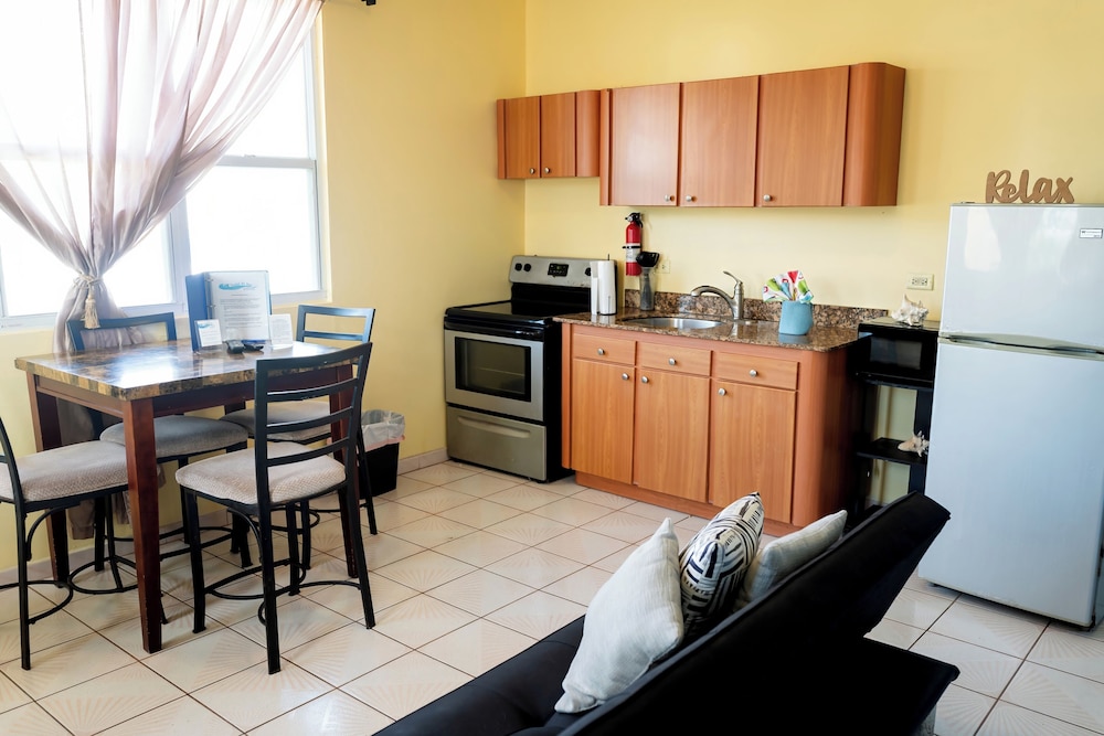 Sueños del Mar Vacation Rentals 23/37
