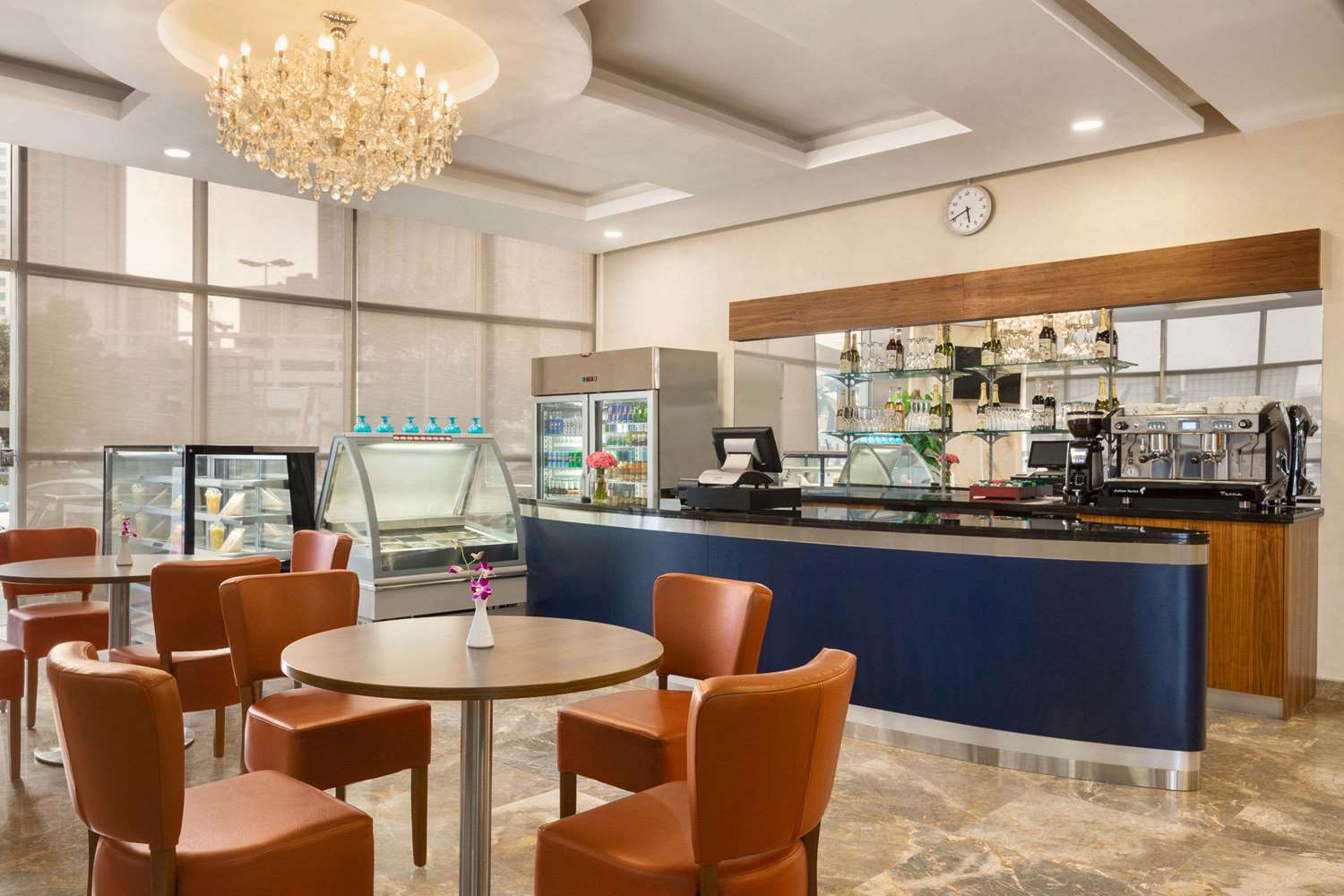 Ramada Encore By Wyndham Kuwait Downtown 45/58