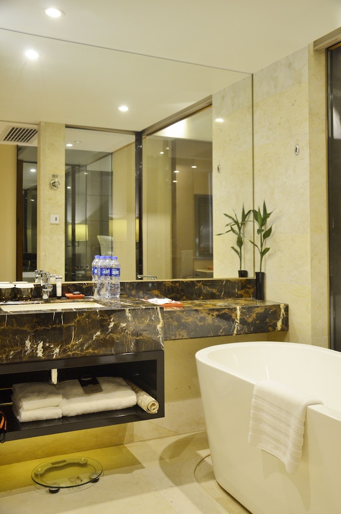 Pullman Dongguan Changan 29/69