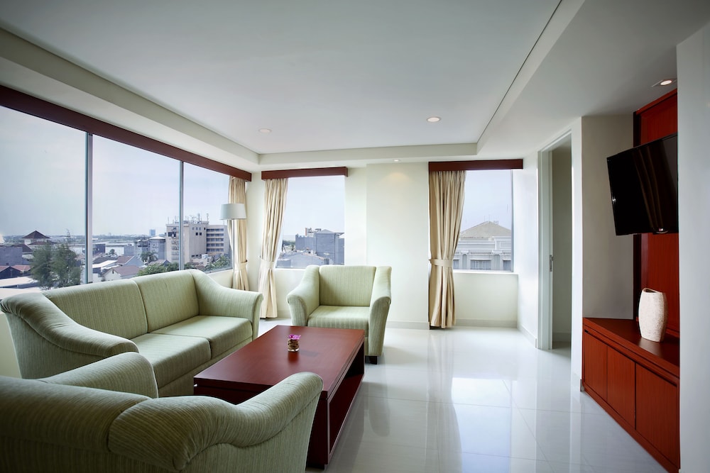 Hotel Santika Makassar 27/37