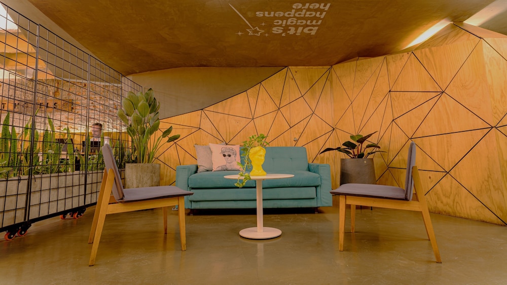 El Penon Hotel 43/71