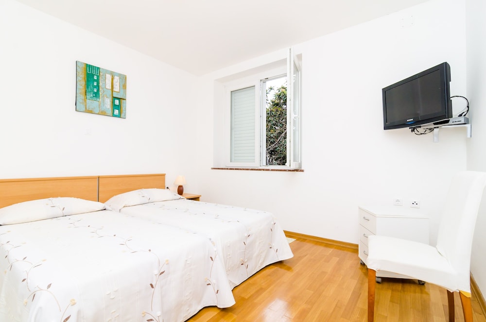 1 BEDROOM, APARTMENT, GARDEN VIEW, TERRACE