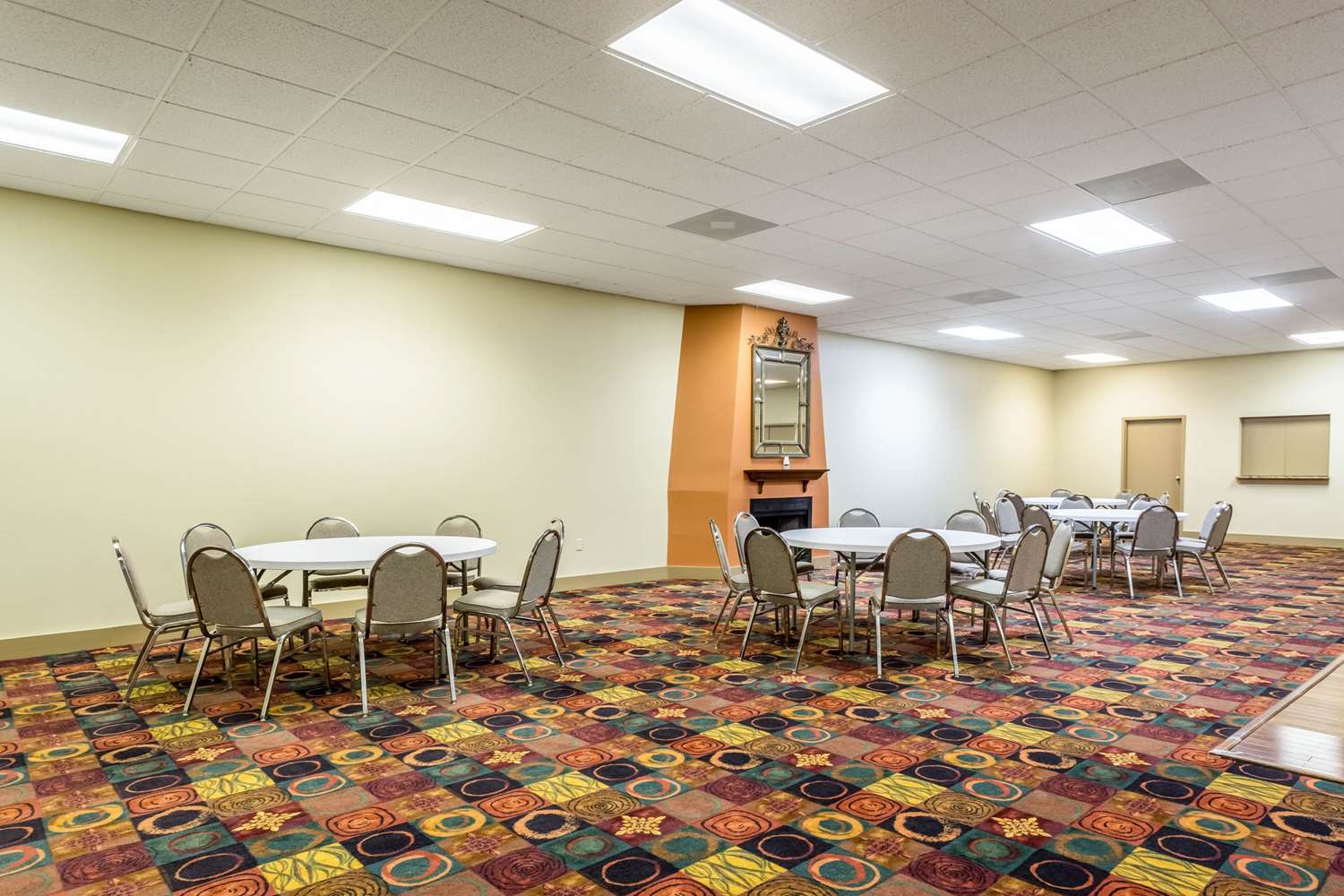 Quality Inn Heber Springs, AR 26/30