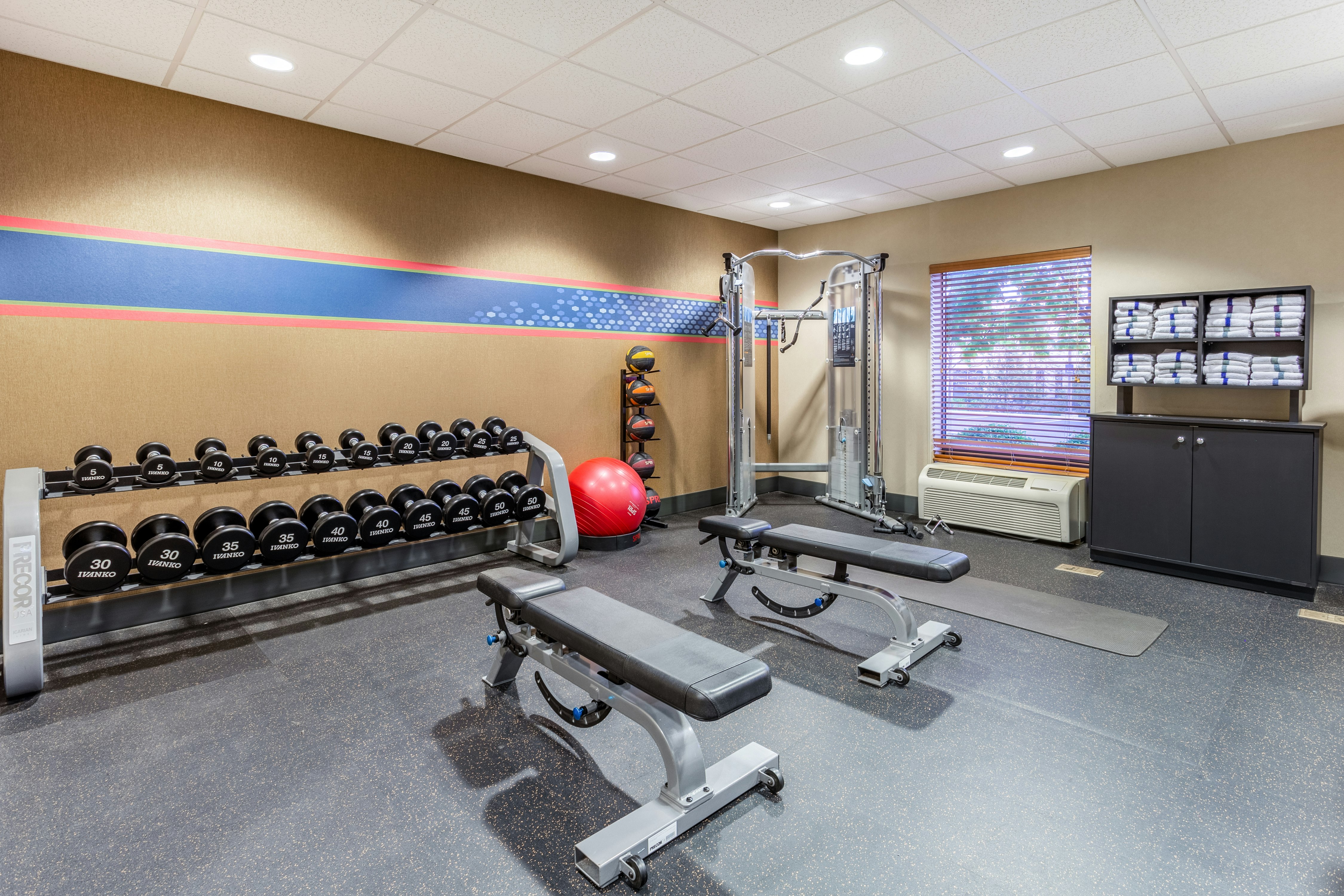 Hampton Inn & Suites Chicago-Libertyville 5/13