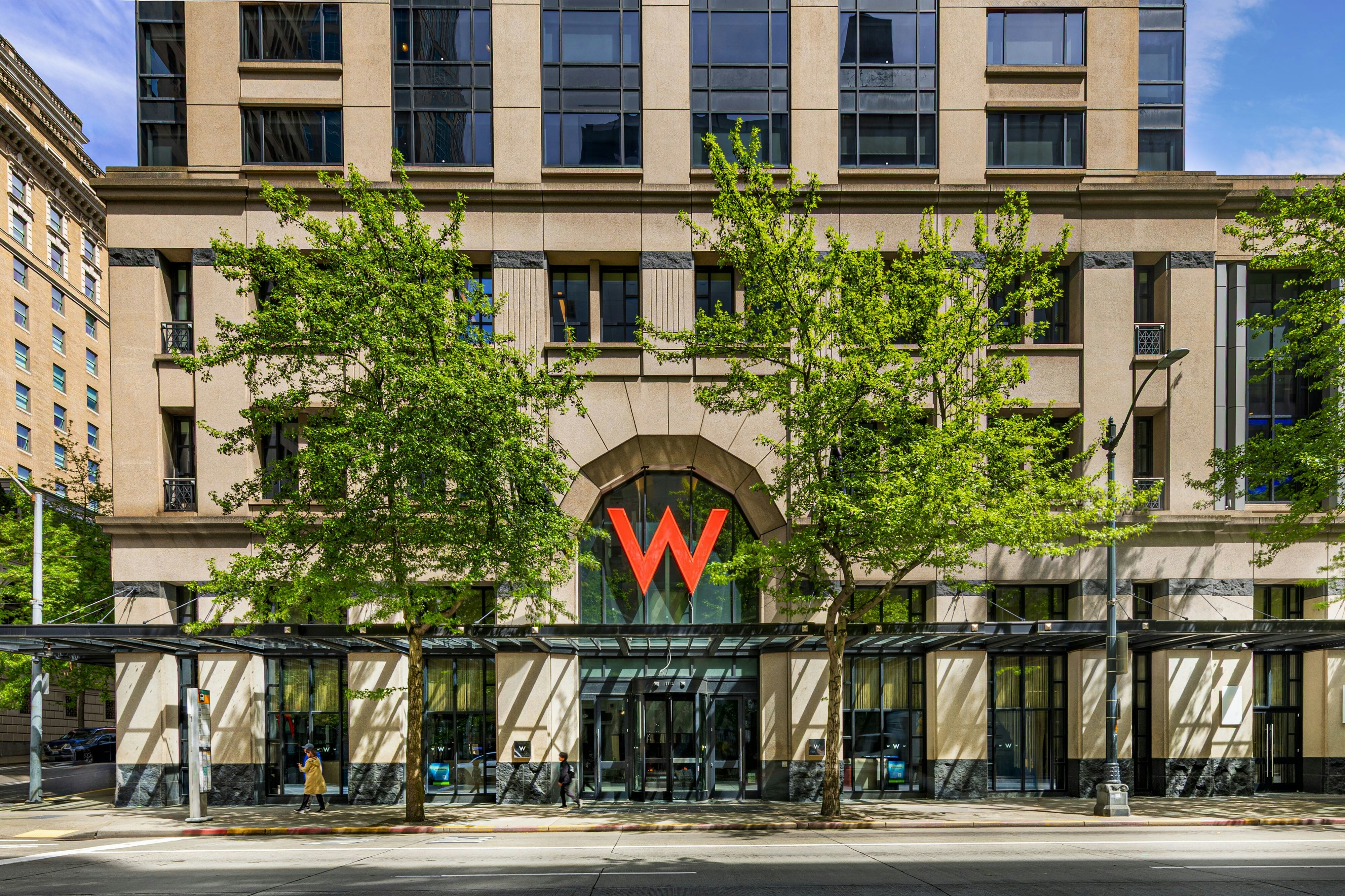 W Seattle 48/50