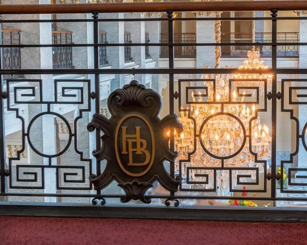 Hotel Bentley 30/50