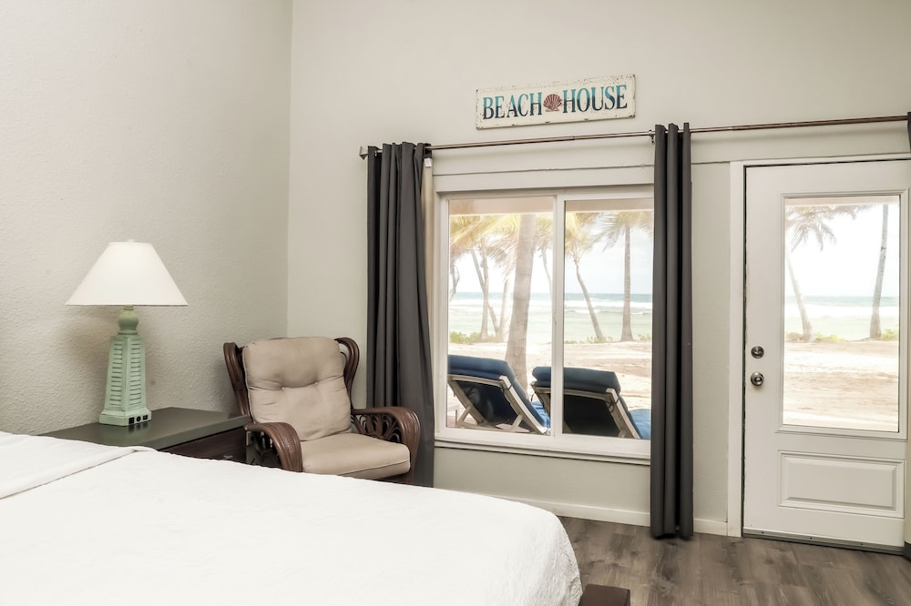 Grand, THE PALMS AT PELICAN COVE 3/6