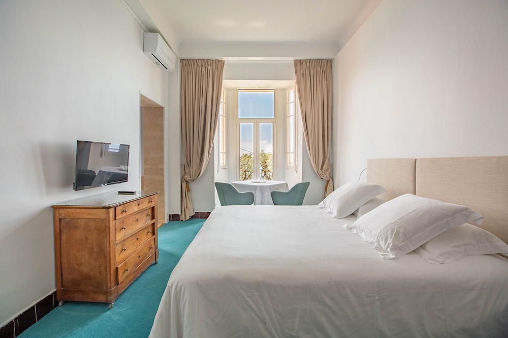 Hotel Le Roquebrune 10/50