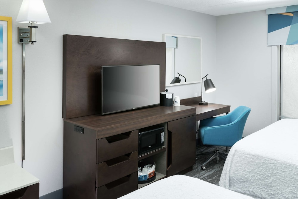 Hampton Inn & Suites Panama City Beach-Pier Park Area 17/49
