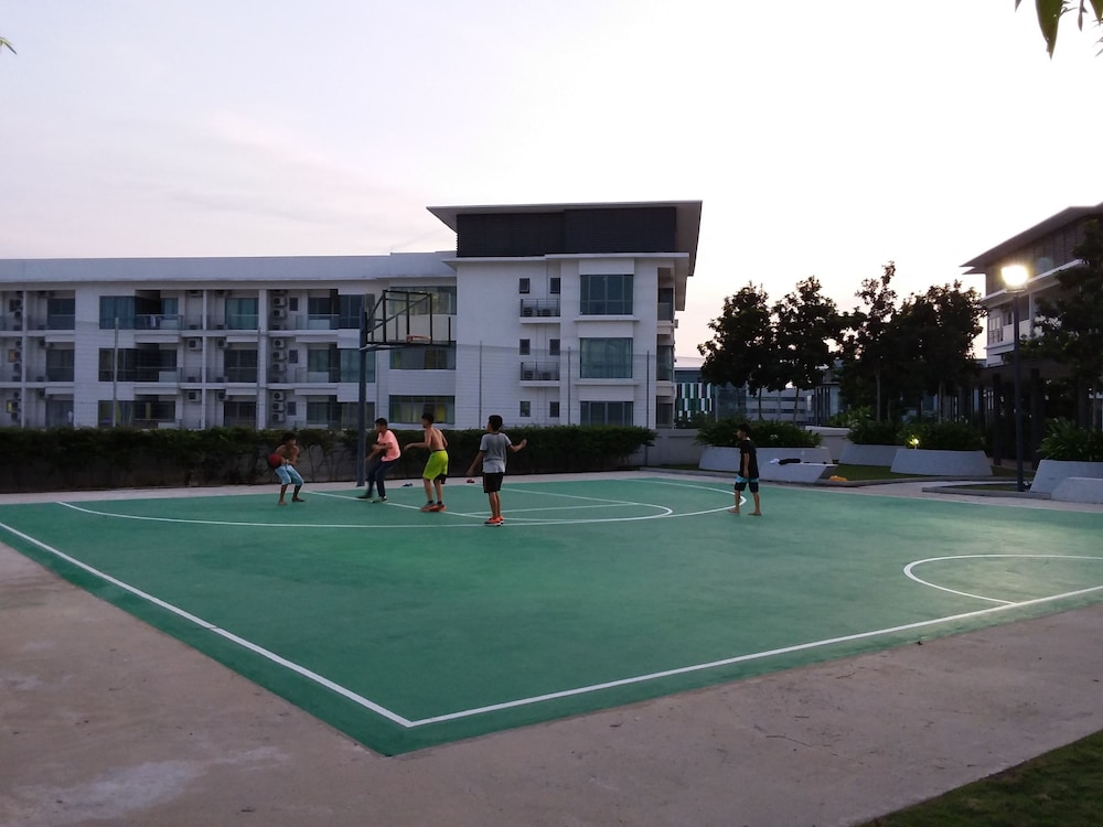 Sunset & Seaview Vacation Condo City Centre @ IMAGO Shopping Mall 26/52