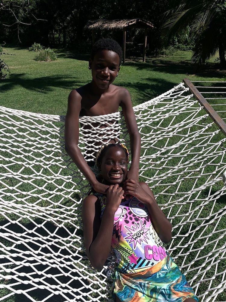 Firefly Plantation Bequia 16/50