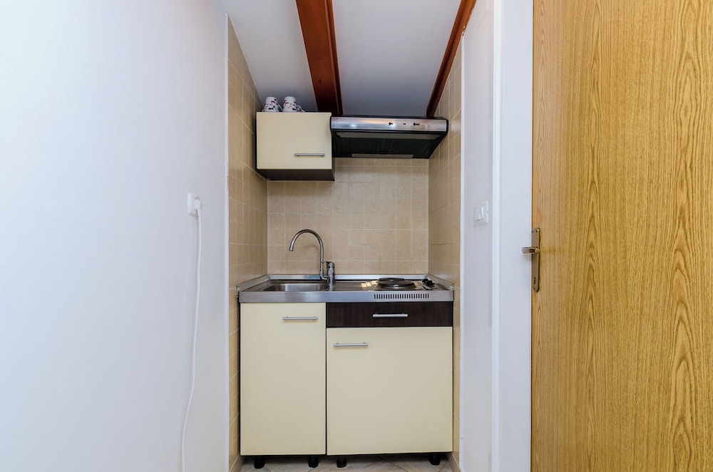 ORKA APARTMENTS 60/75