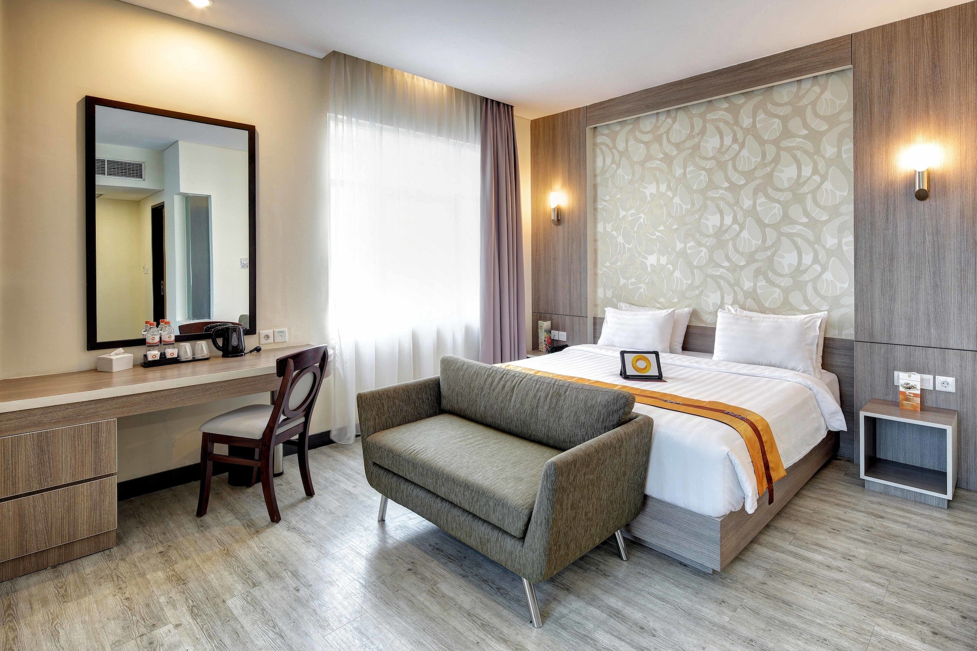 غرفة جونيور بسرير كينج، Oria Hotel 6/10