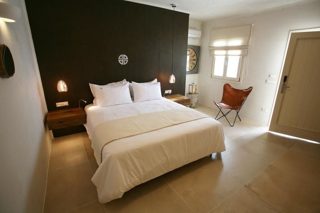 Apollon Light, Junior Suite, King and Twin Beds, Hot Tub