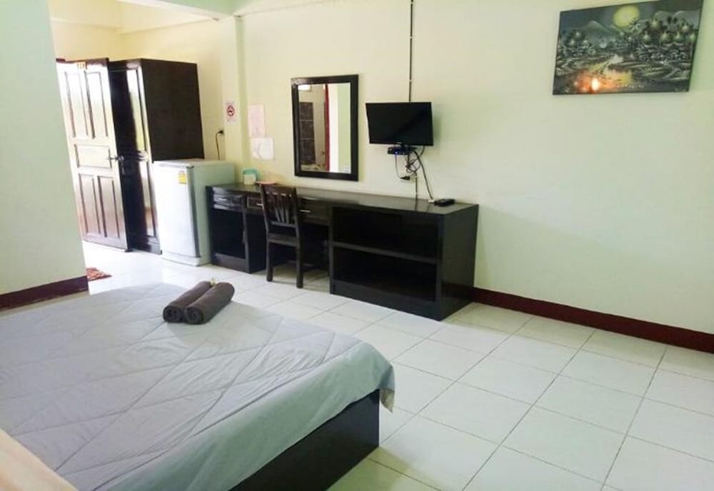 Amonruk Hotel 1 4/6