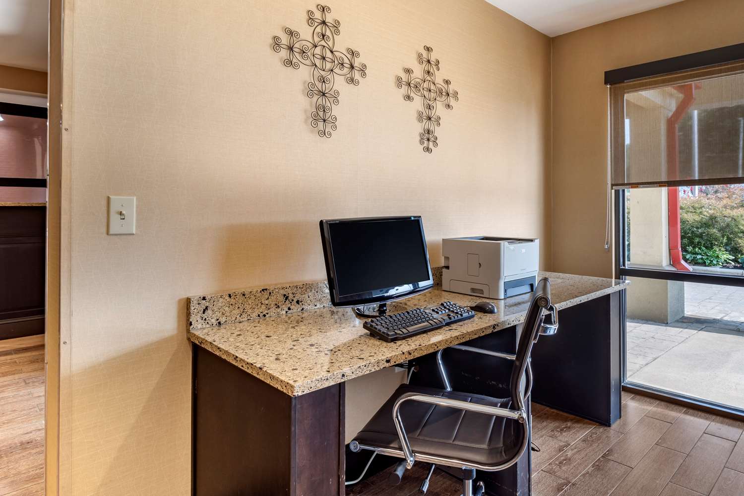 Comfort Inn Biltmore West 24/25
