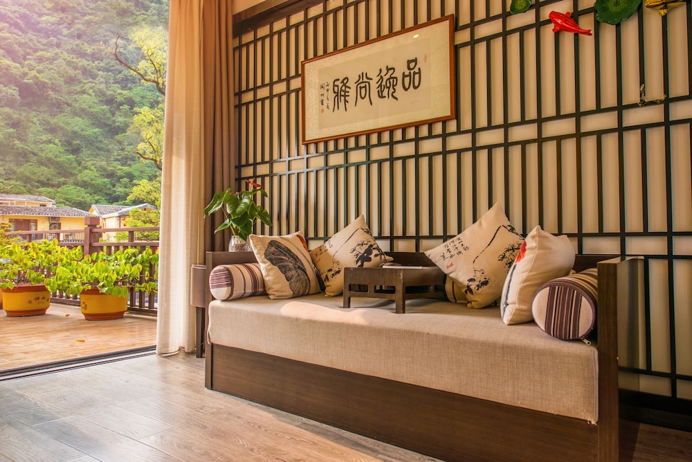 Peach Blossom River Resort 26/50