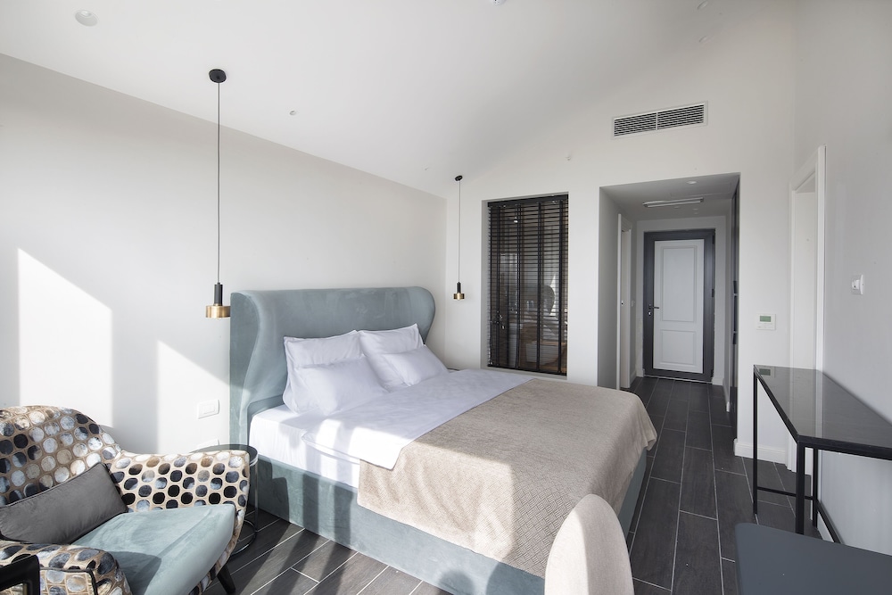 Vivid Blue Serenity Resort (Adult Only) 23/76