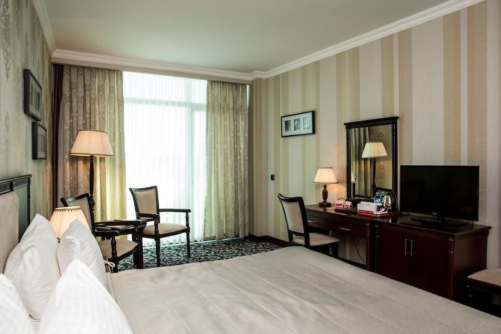 Ramada by Wyndham Baku 20/59