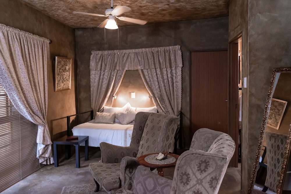 Bastille de Blignaut B&B 16/41