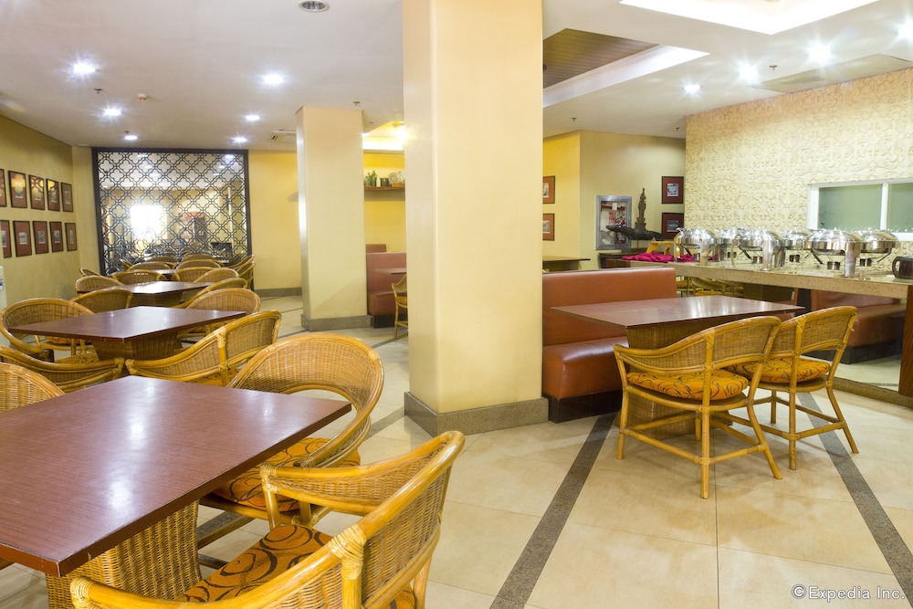 Lobby at Crown Regency Prince Resort, BORACAY