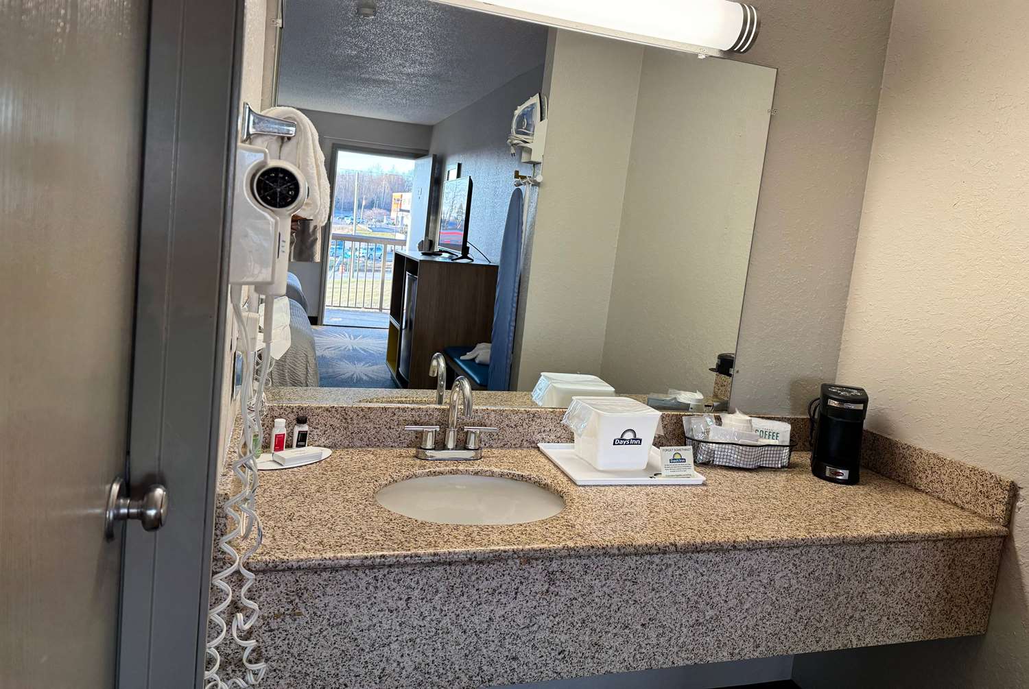 Days Inn by Wyndham Cloverdale Greencastle 49/50