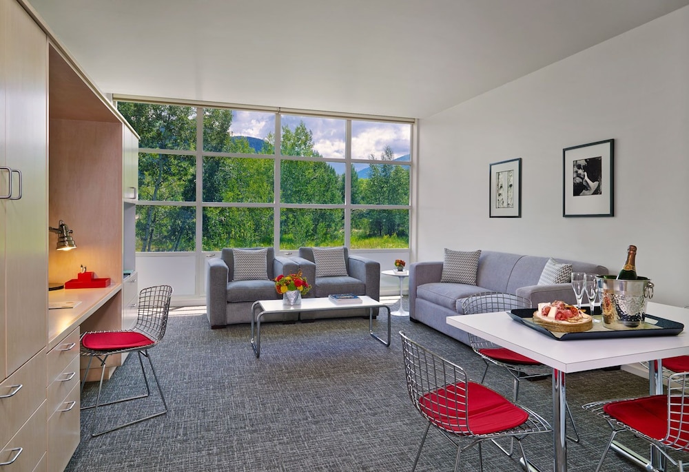 Aspen Meadows Resort 39/68