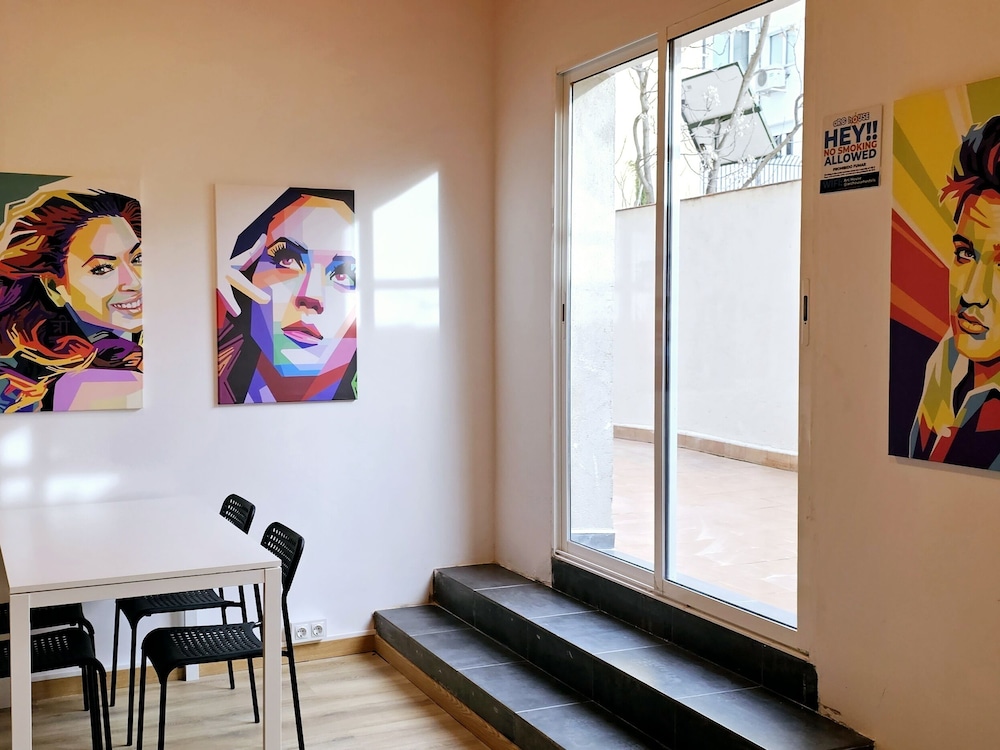 Arc House Pop Art 24/26