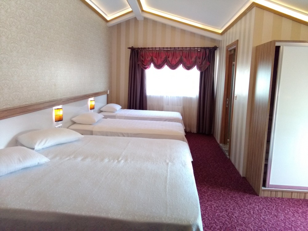 RMS Atlas Otel 10/23