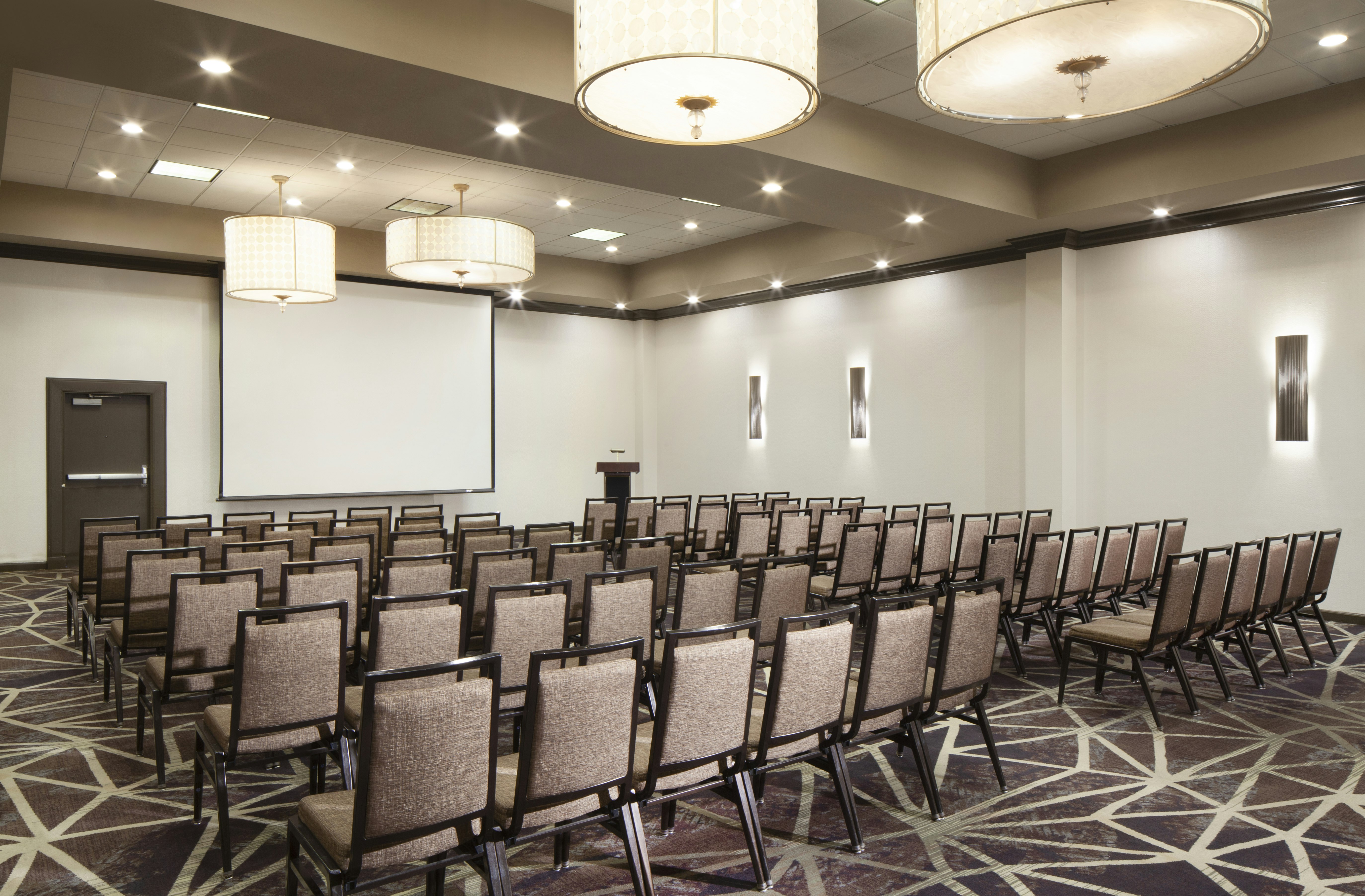 Embassy Suites by Hilton Philadelphia Airport 52/69