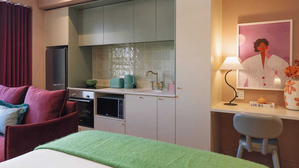 The Trade Boutique Hotel 45/57