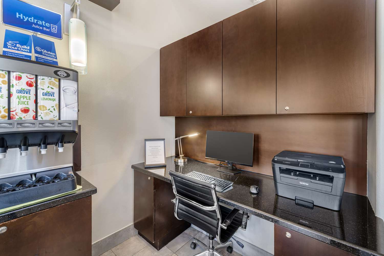 Best Western Oxnard Inn 39/48