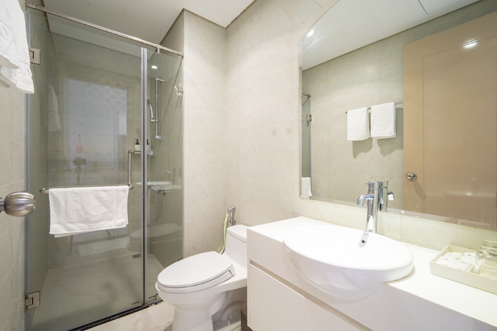 Hoasun Boutique Apartment - Vinhomes Central Park 47/50