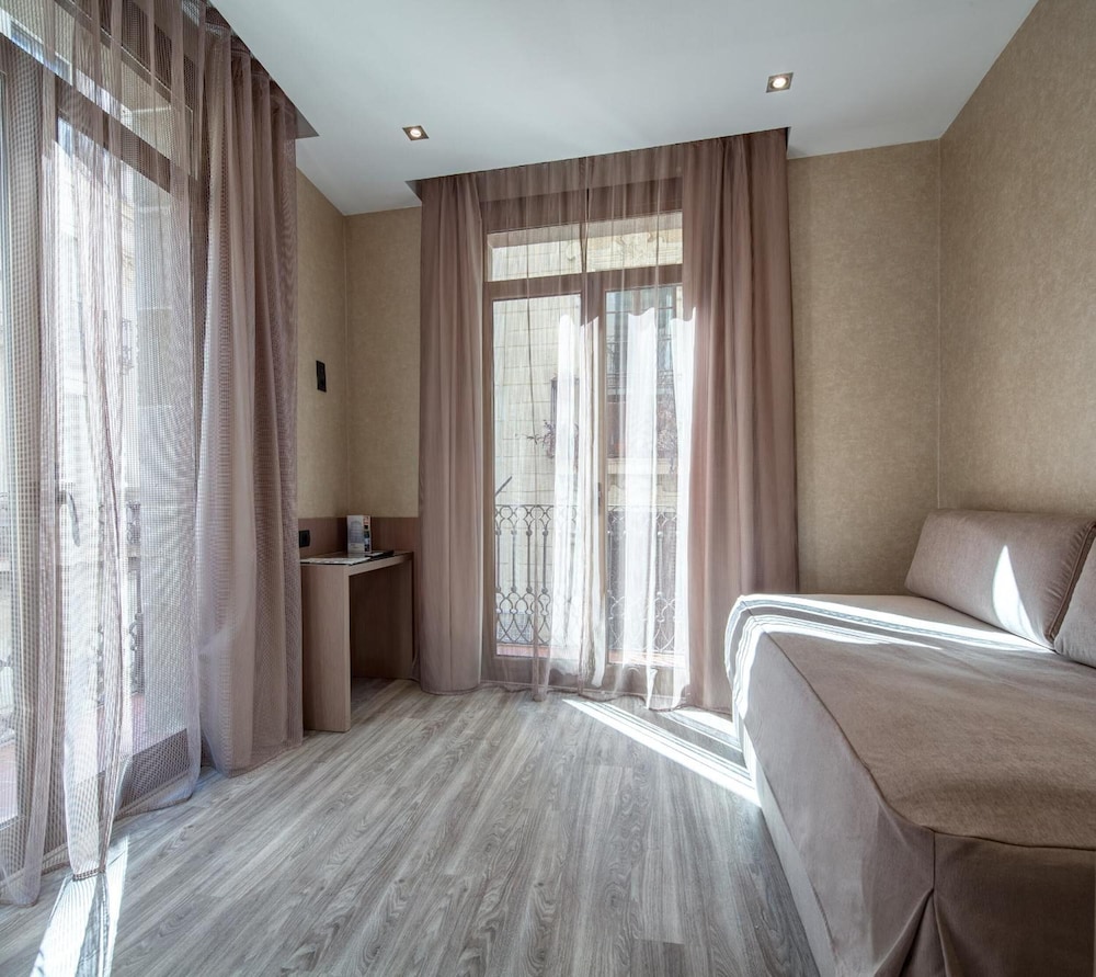 Hotel Suizo 40/55