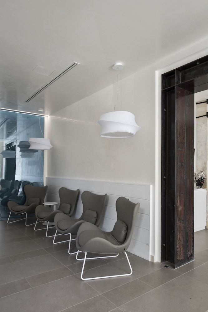 Caportigia Boutique Hotel 60/76